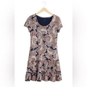 Ronni Nicole Women’s Sz. 10
Short-Sleeve Shift Dress Navy & Orange Paisley Print